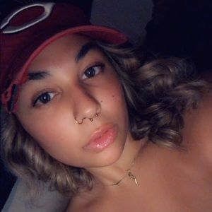 Meet your Posher, Brianna